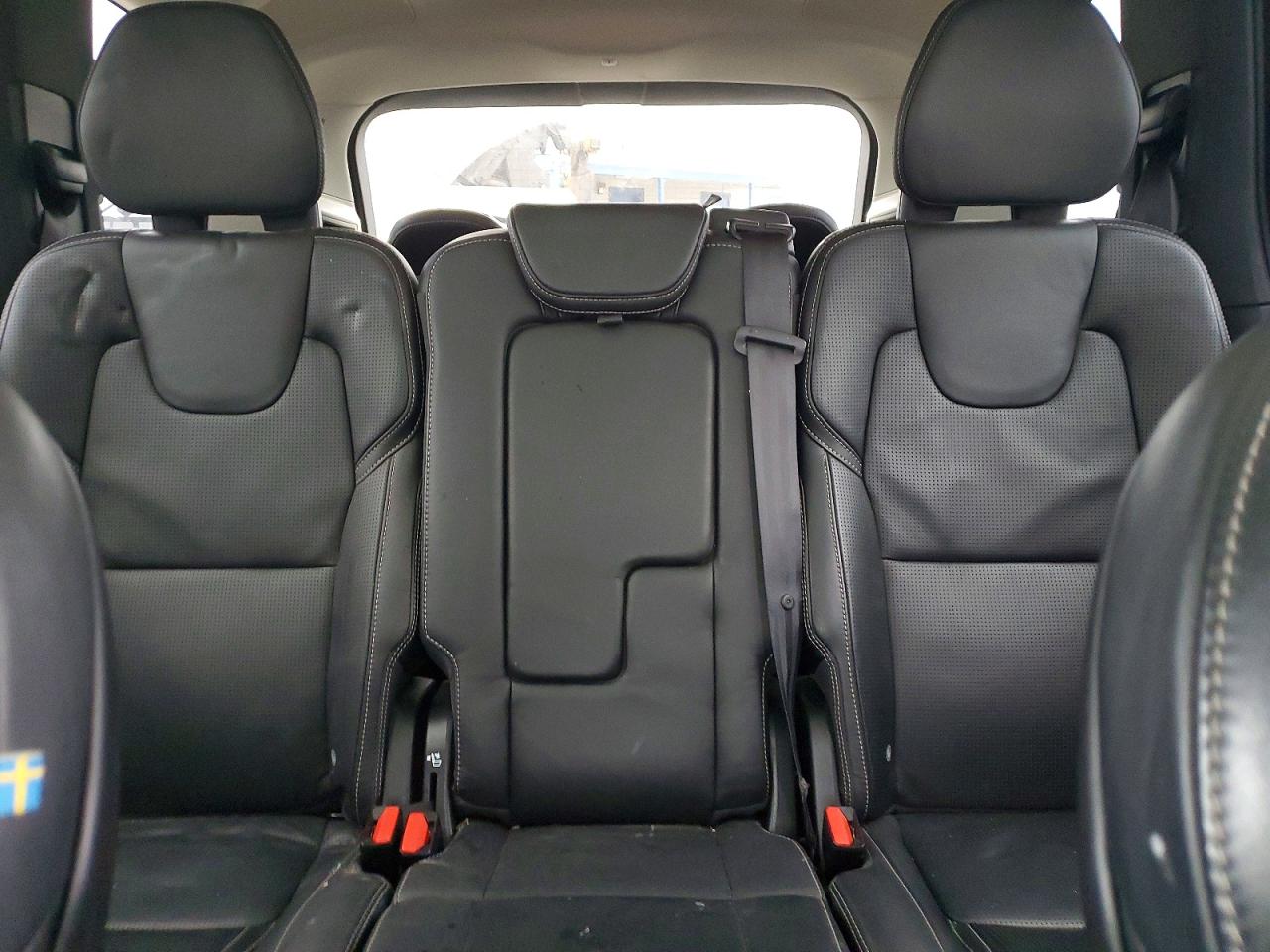 2019 VOLVO XC90 photo 10