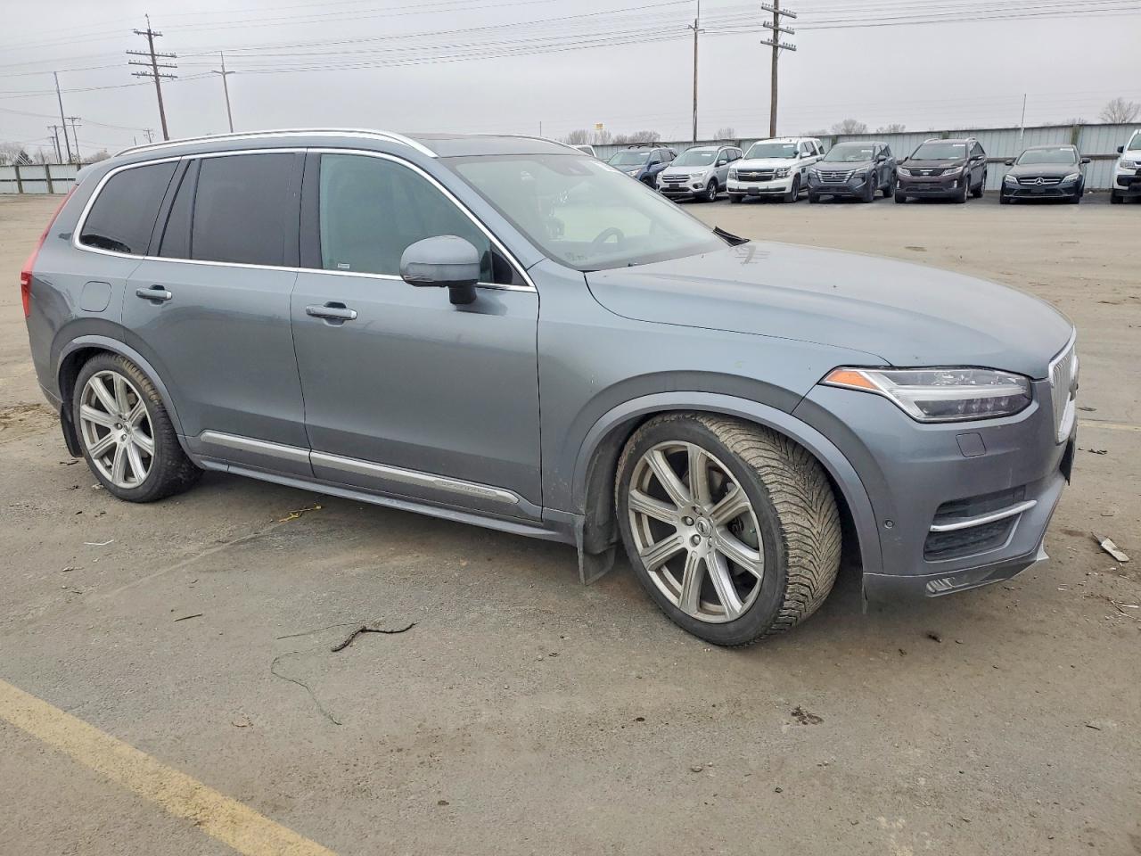 2019 VOLVO XC90 photo 4
