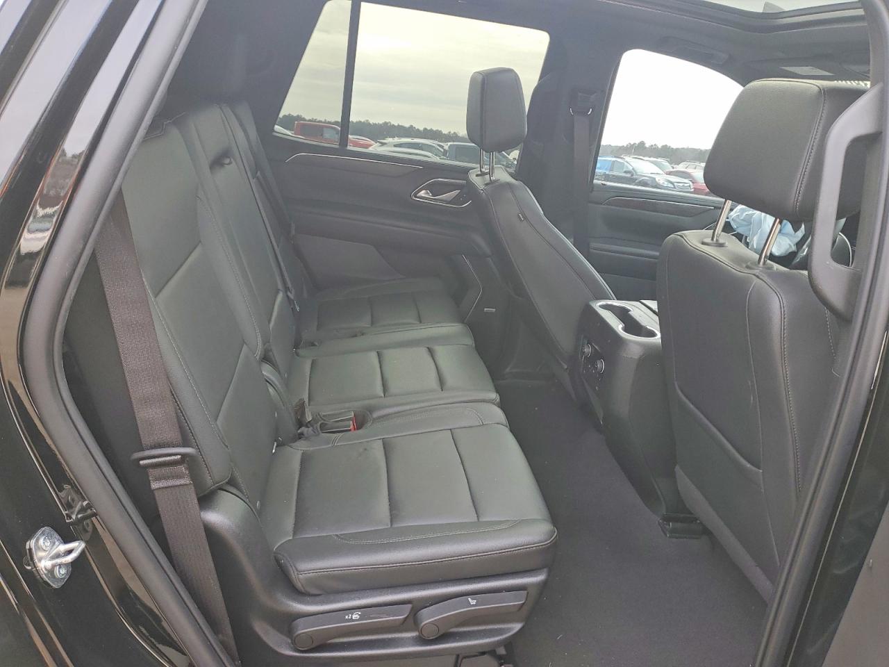 2022 CHEVROLET TAHOE C1500 LT photo 11