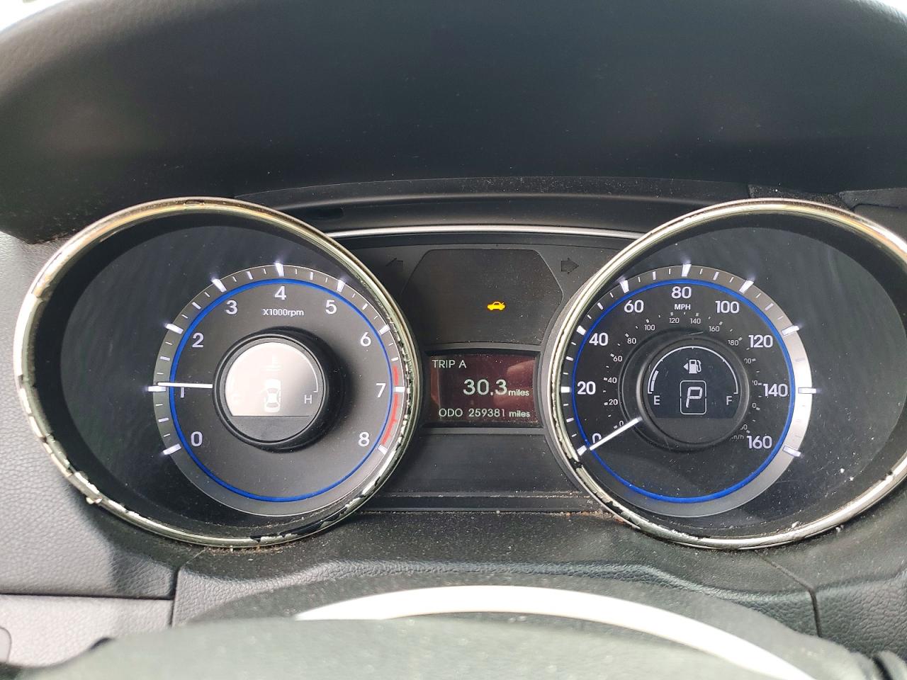 2013 HYUNDAI SONATA GLS photo 17