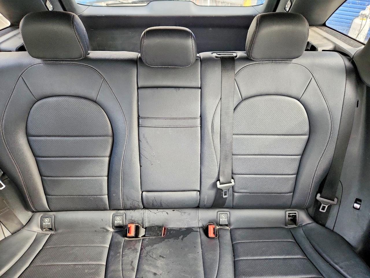 2018 MERCEDES-BENZ GLC 300 photo 19