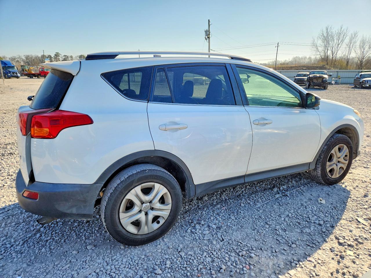 2014 TOYOTA RAV4 LE photo 7