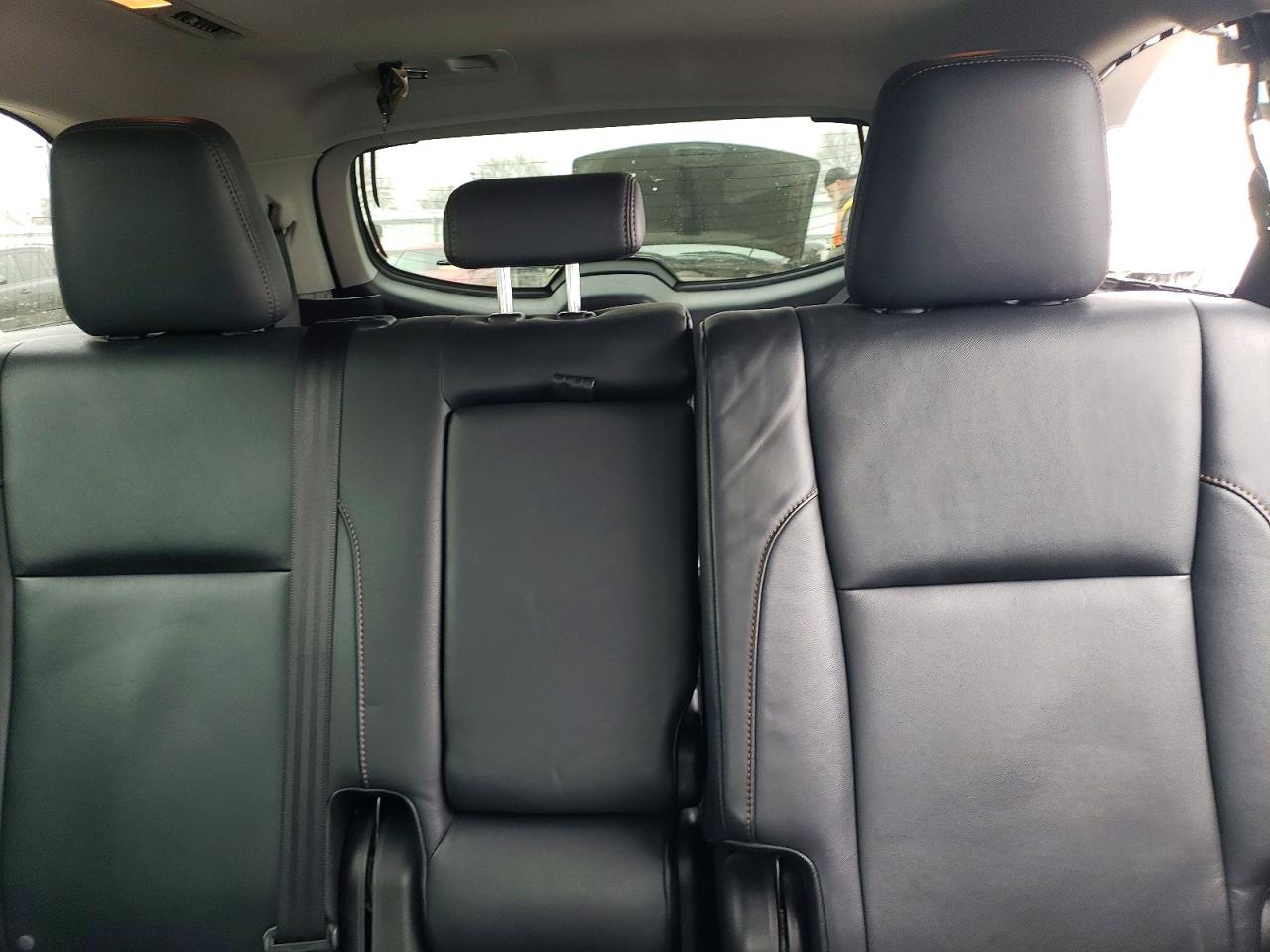 2016 TOYOTA HIGHLANDER XLE photo 10