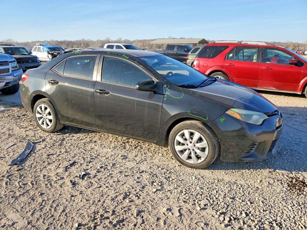 2016 TOYOTA COROLLA LE photo 4