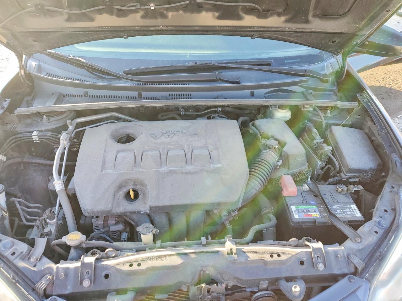 2016 TOYOTA COROLLA LE photo 11