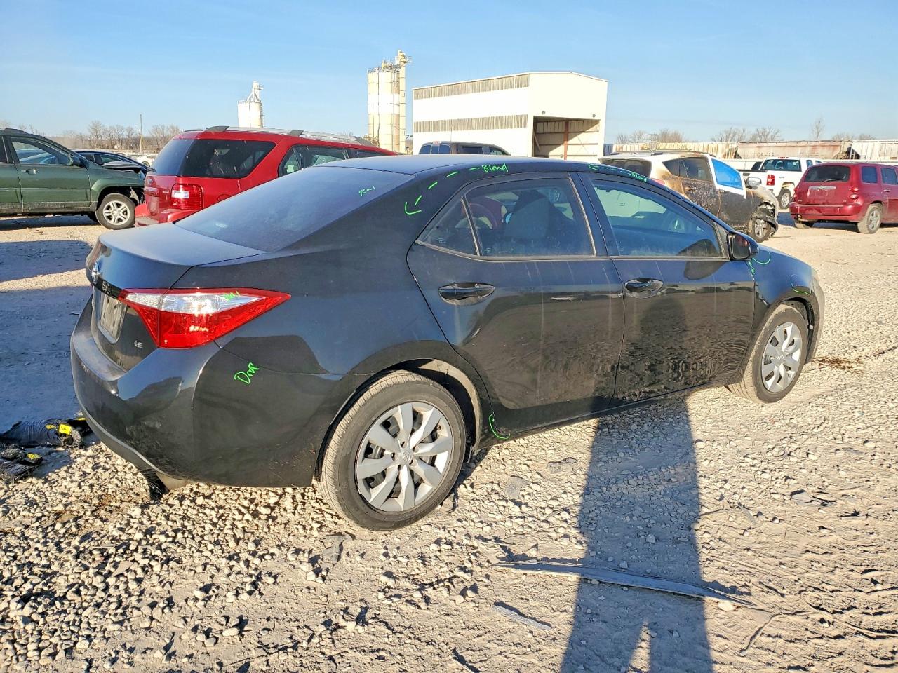 2016 TOYOTA COROLLA LE photo 3