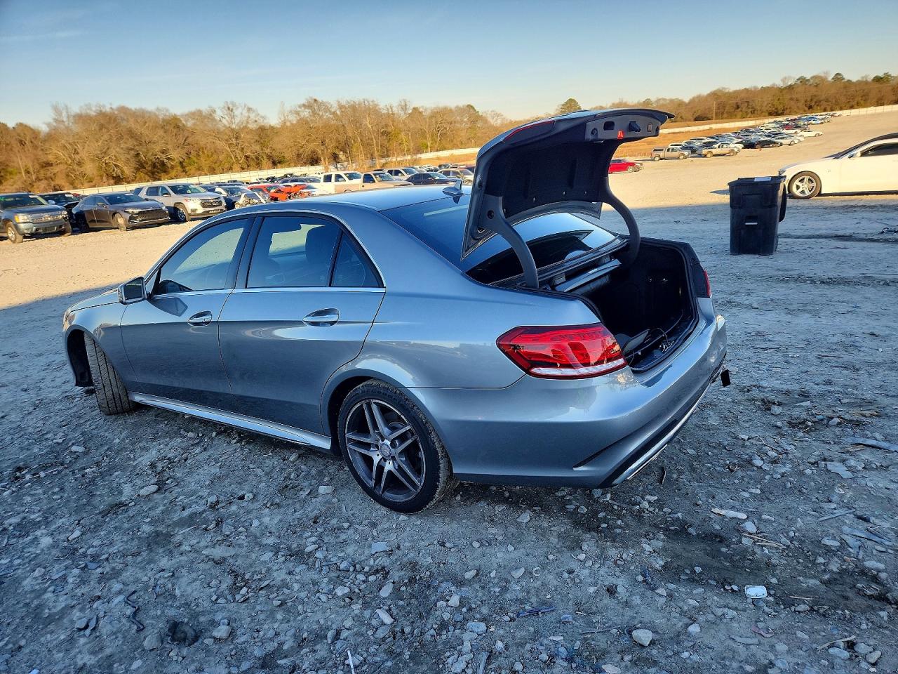 2014 MERCEDES-BENZ E 350 4MATIC photo 3
