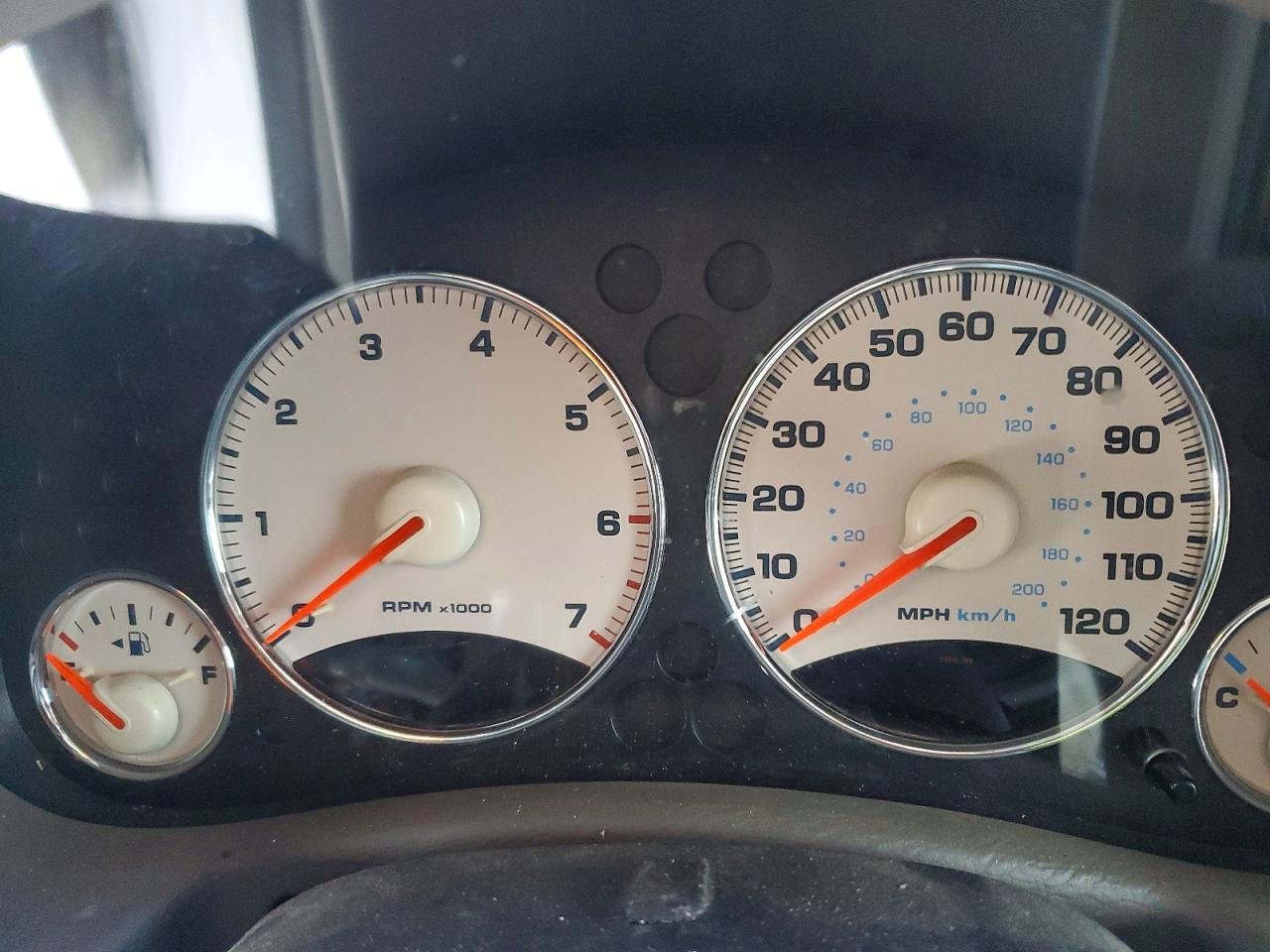 2002 JEEP LIBERTY LIMITED photo 9