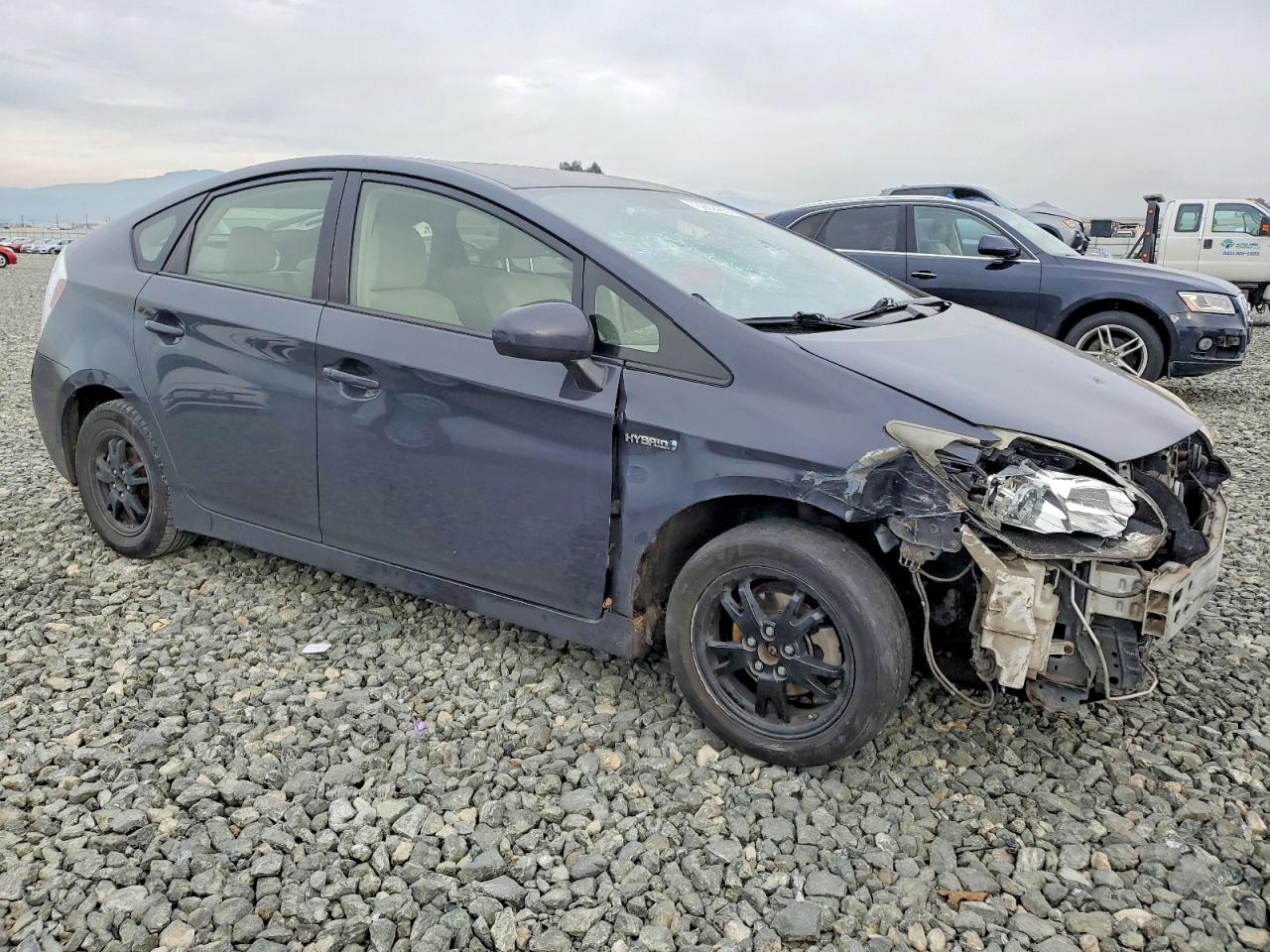2012 TOYOTA PRIUS photo 7