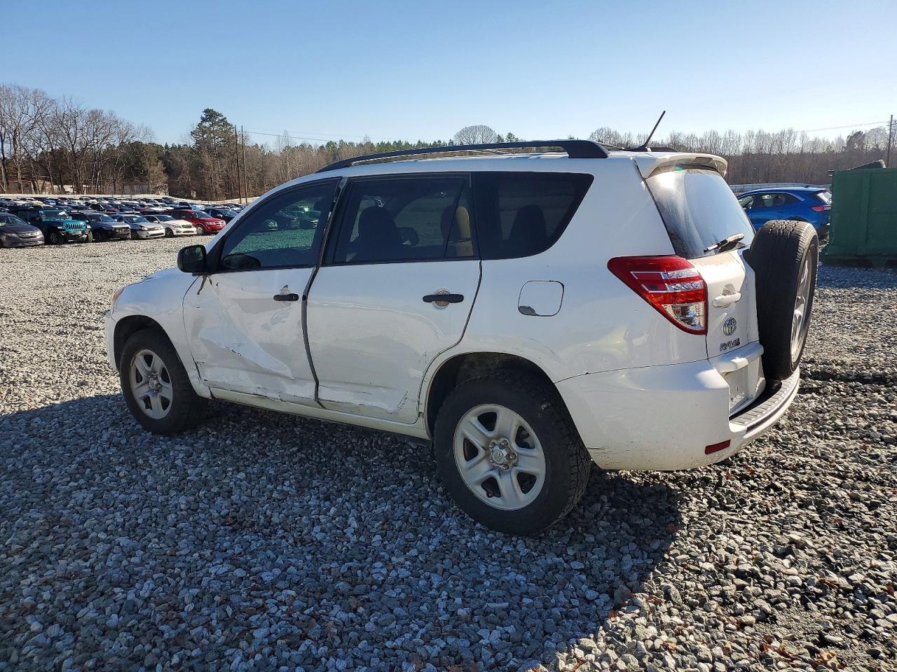 2012 TOYOTA RAV4 BASE photo 2