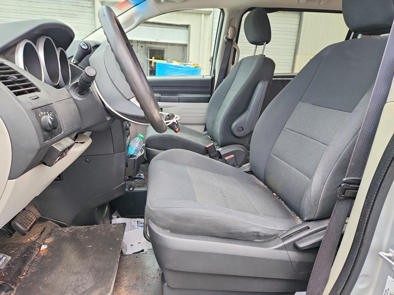 2008 DODGE GRAND CARAVAN SE photo 13
