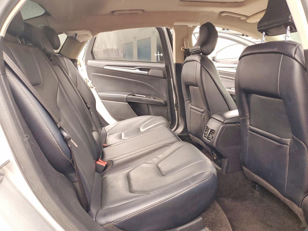 2018 FORD FUSION photo 10