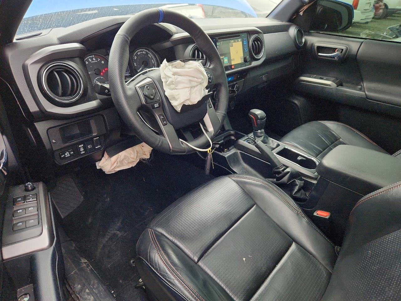 2019 TOYOTA TACOMA DOUBLE CAB photo 8