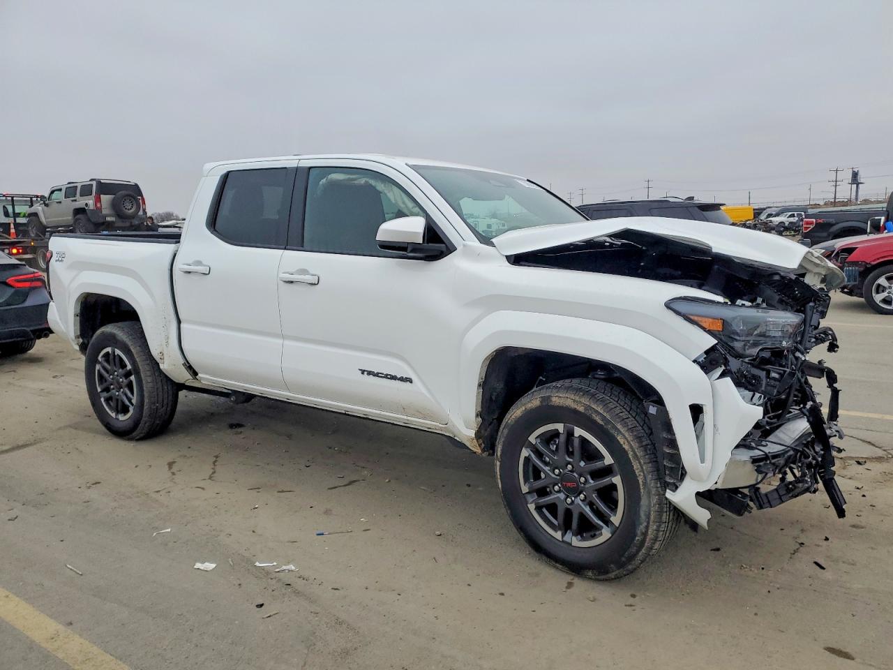 2025 TOYOTA TACOMA photo 7