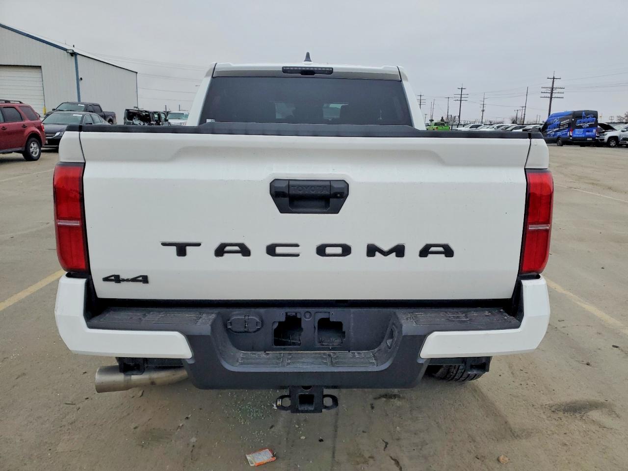 2025 TOYOTA TACOMA photo 11