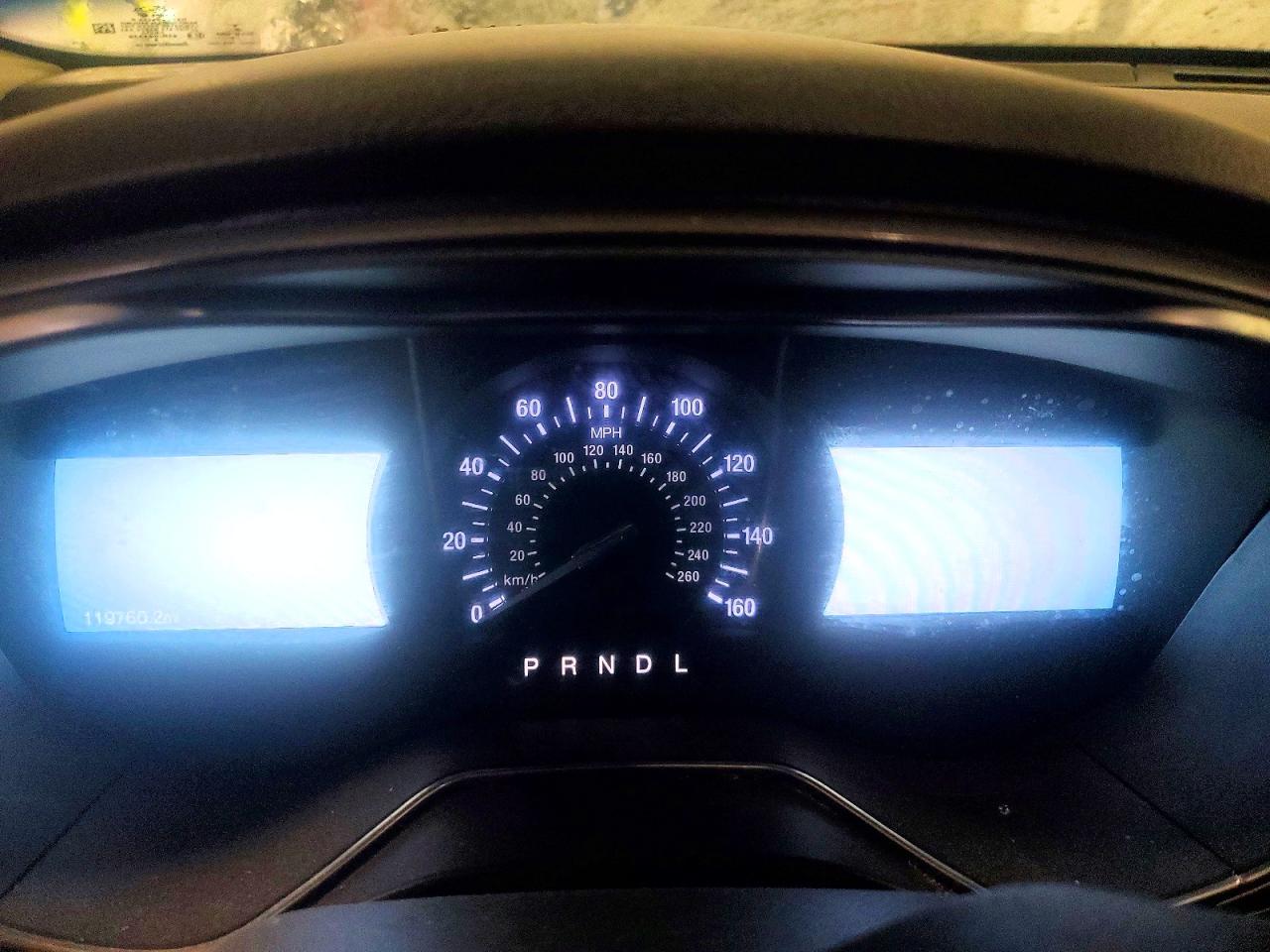 2017 FORD FUSION SE photo 9