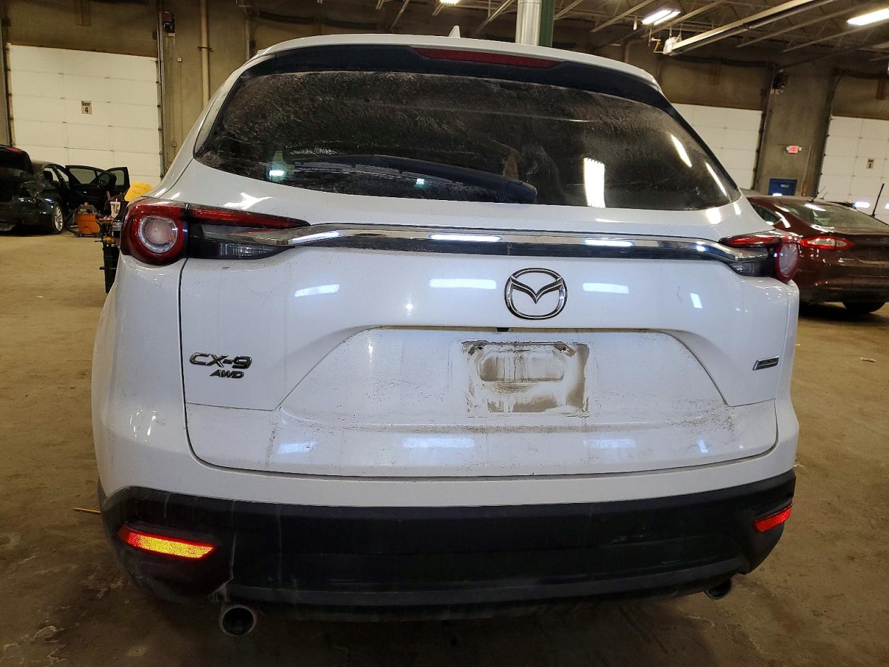 2016 MAZDA CX-9 TOURING photo 16