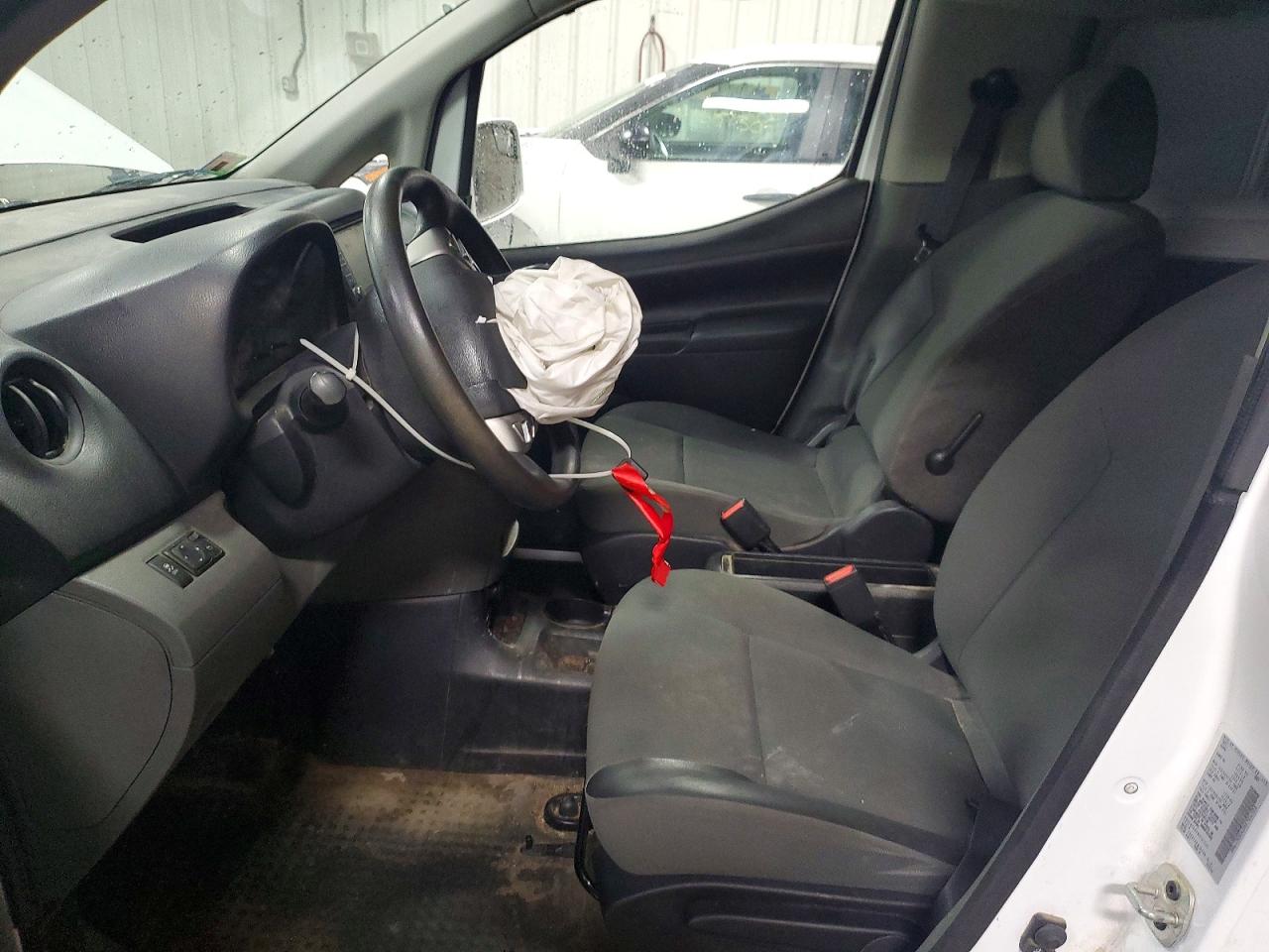2021 NISSAN NV200 SV photo 7