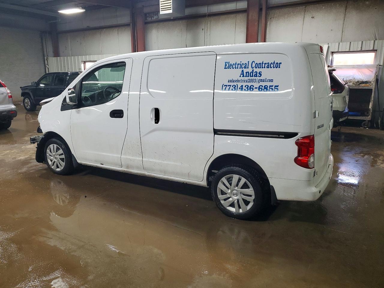 2021 NISSAN NV200 SV photo 2