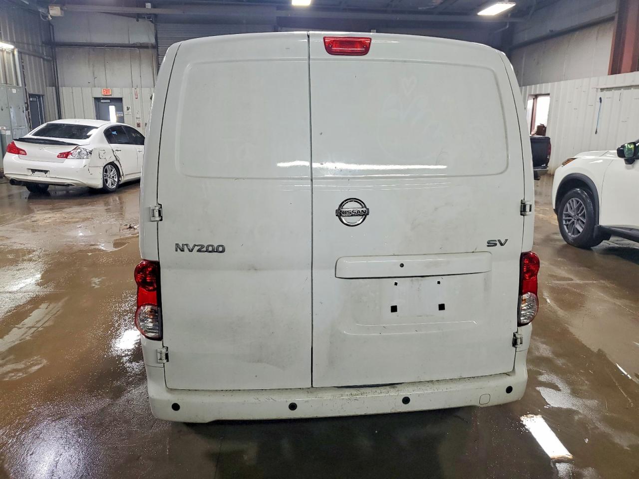 2021 NISSAN NV200 SV photo 6