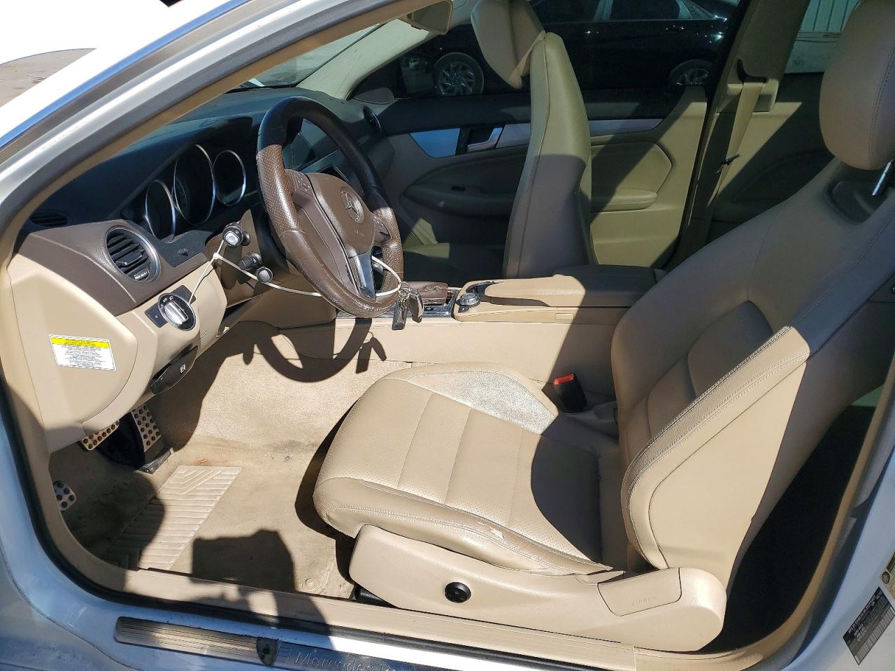 2013 MERCEDES-BENZ C 250 photo 13
