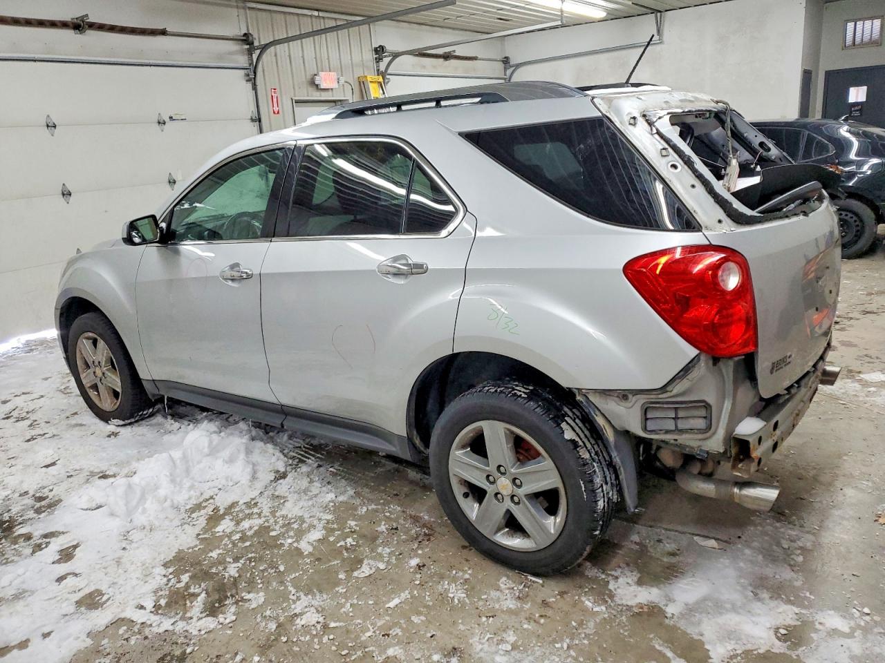 2015 CHEVROLET EQUINOX LTZ photo 2