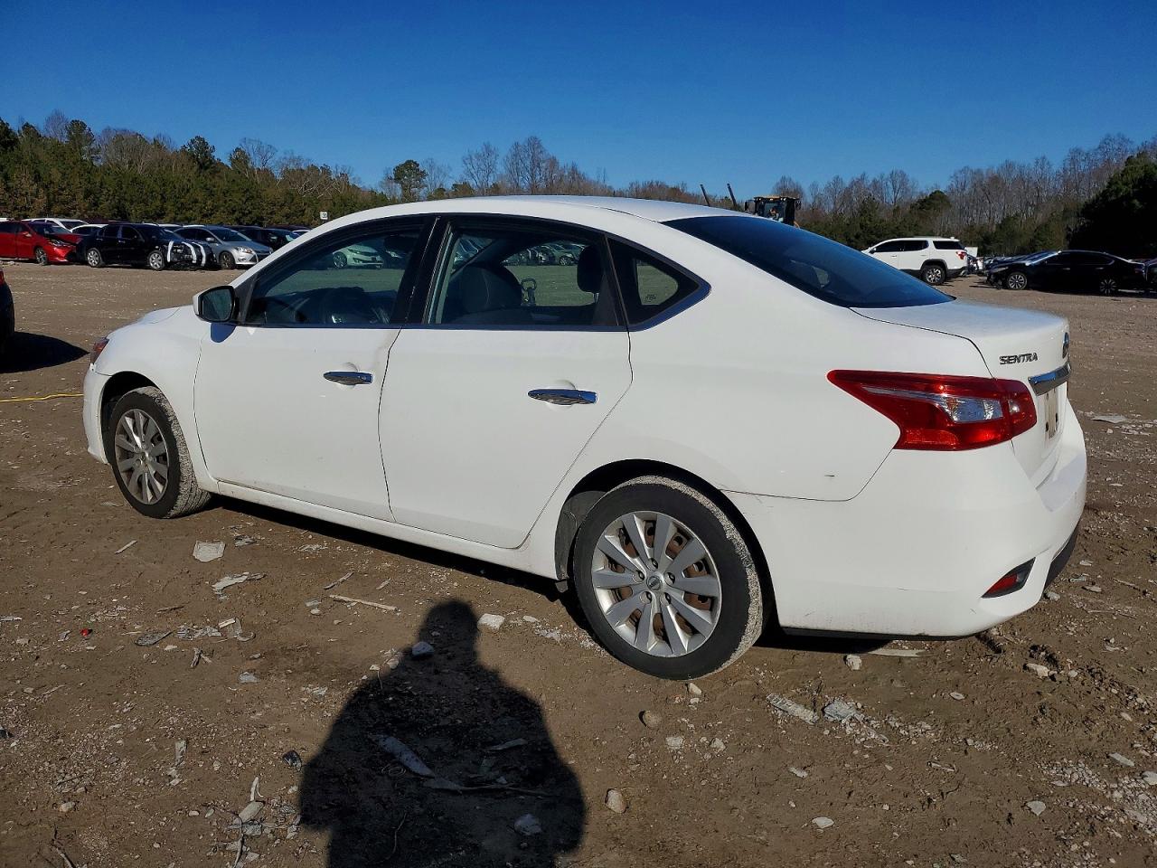 2016 NISSAN SENTRA S photo 3