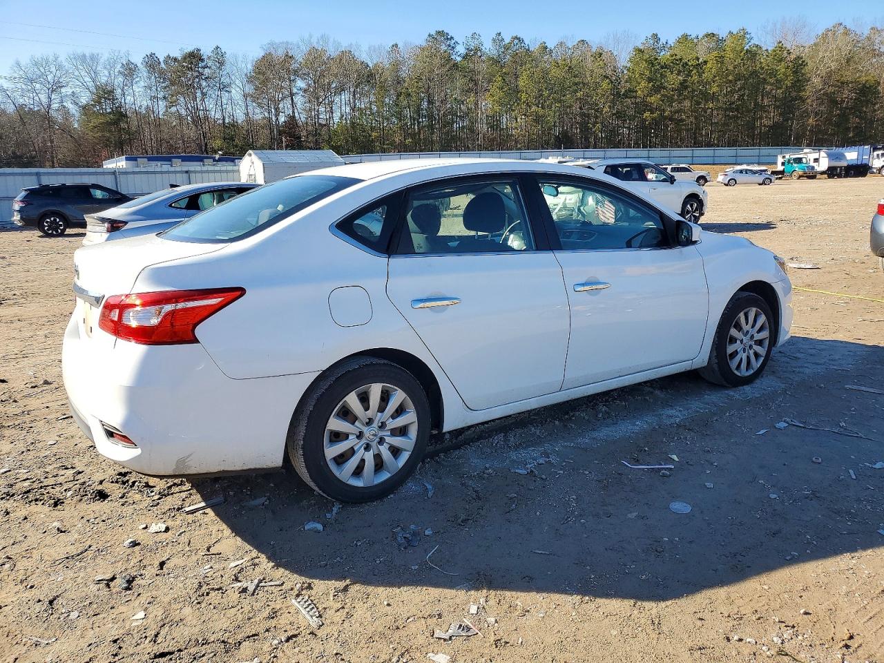 2016 NISSAN SENTRA S photo 5