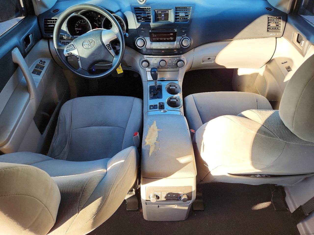 2011 TOYOTA HIGHLANDER BASE photo 15