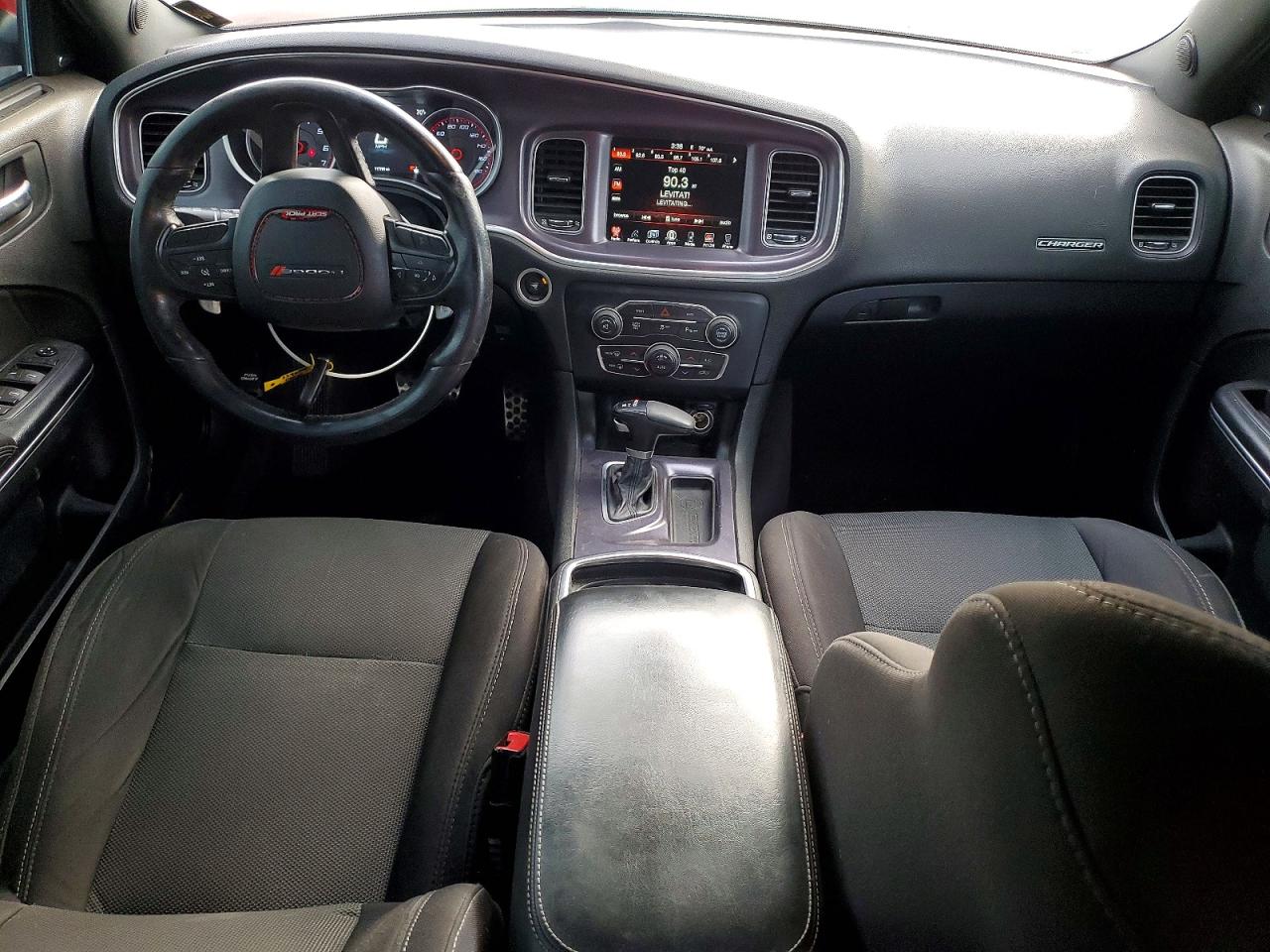 2016 DODGE CHARGER photo 15