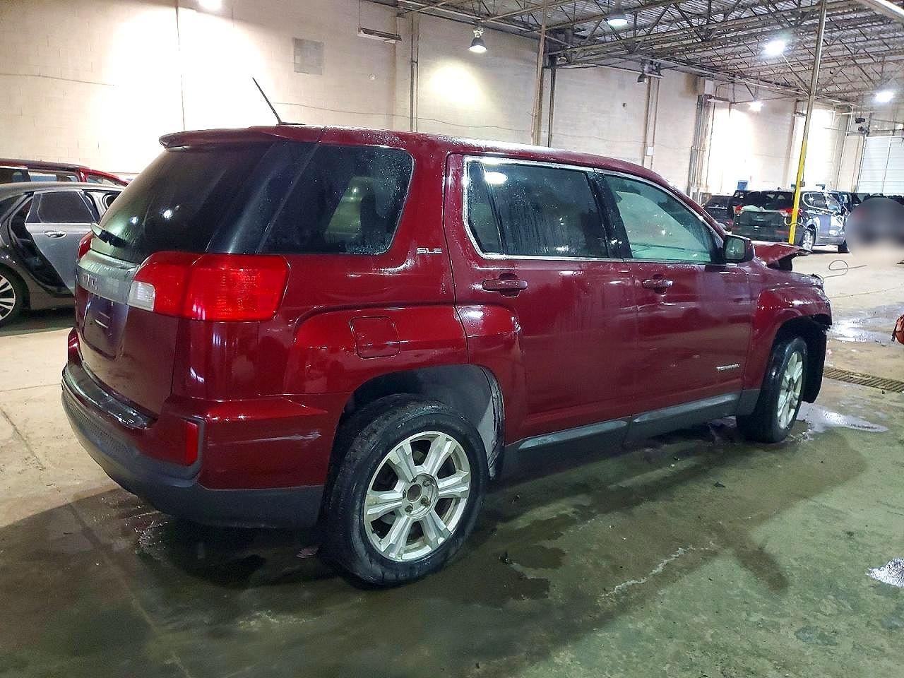 2017 GMC TERRAIN SLE photo 5