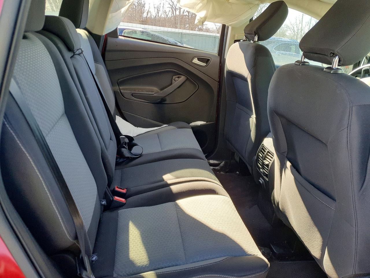 2018 FORD ESCAPE SE photo 11