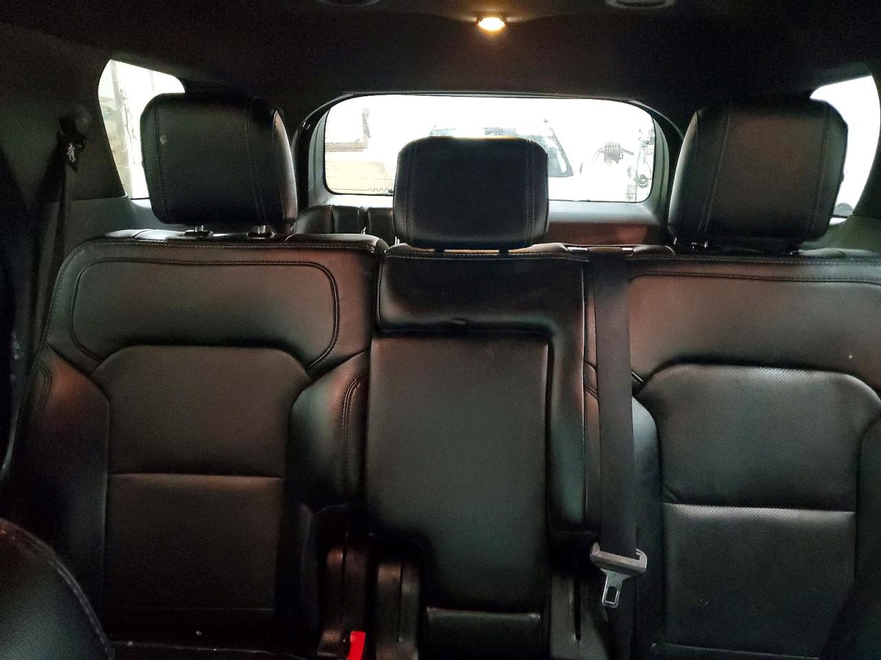 2017 FORD EXPLORER LIMITED photo 28