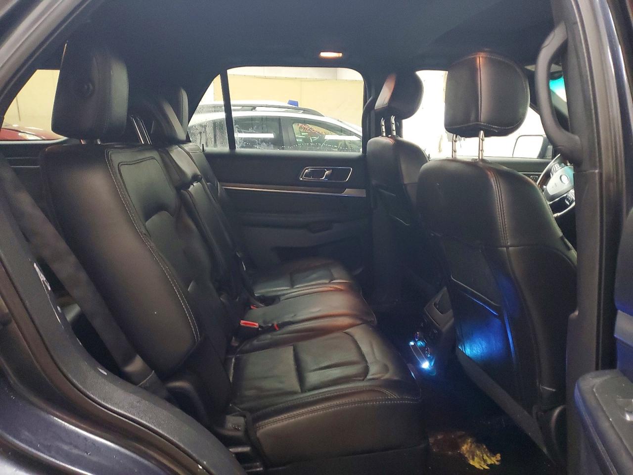 2017 FORD EXPLORER LIMITED photo 31