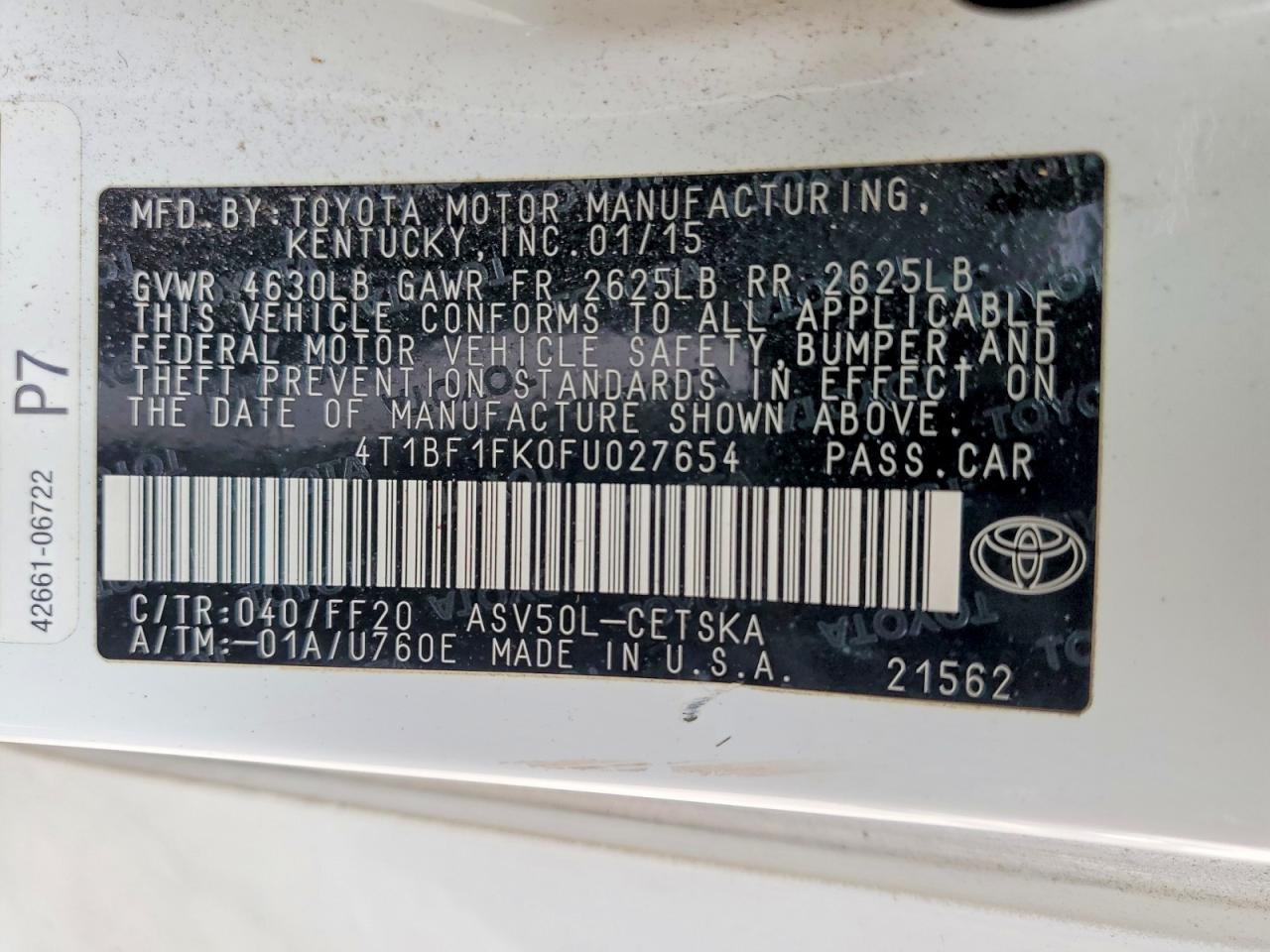 2015 TOYOTA CAMRY LE photo 34