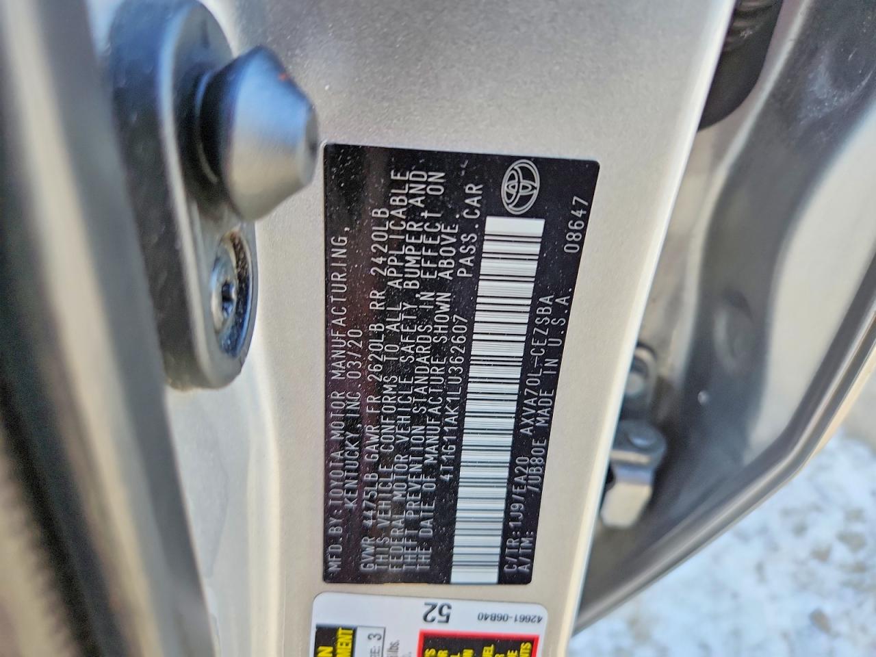 2020 TOYOTA CAMRY SE photo 12
