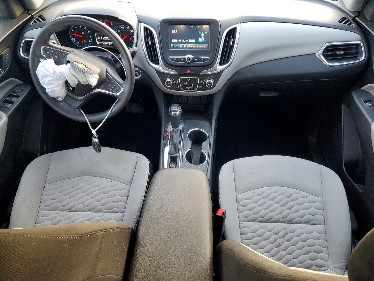 2018 CHEVROLET EQUINOX LS photo 15