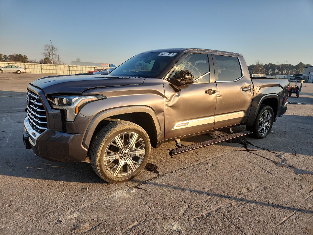 2024 TOYOTA TUNDRA