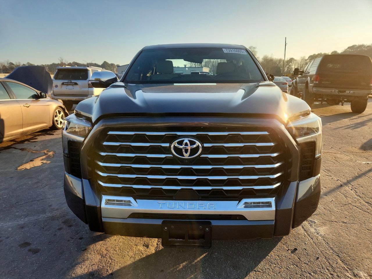 2024 TOYOTA TUNDRA photo 5