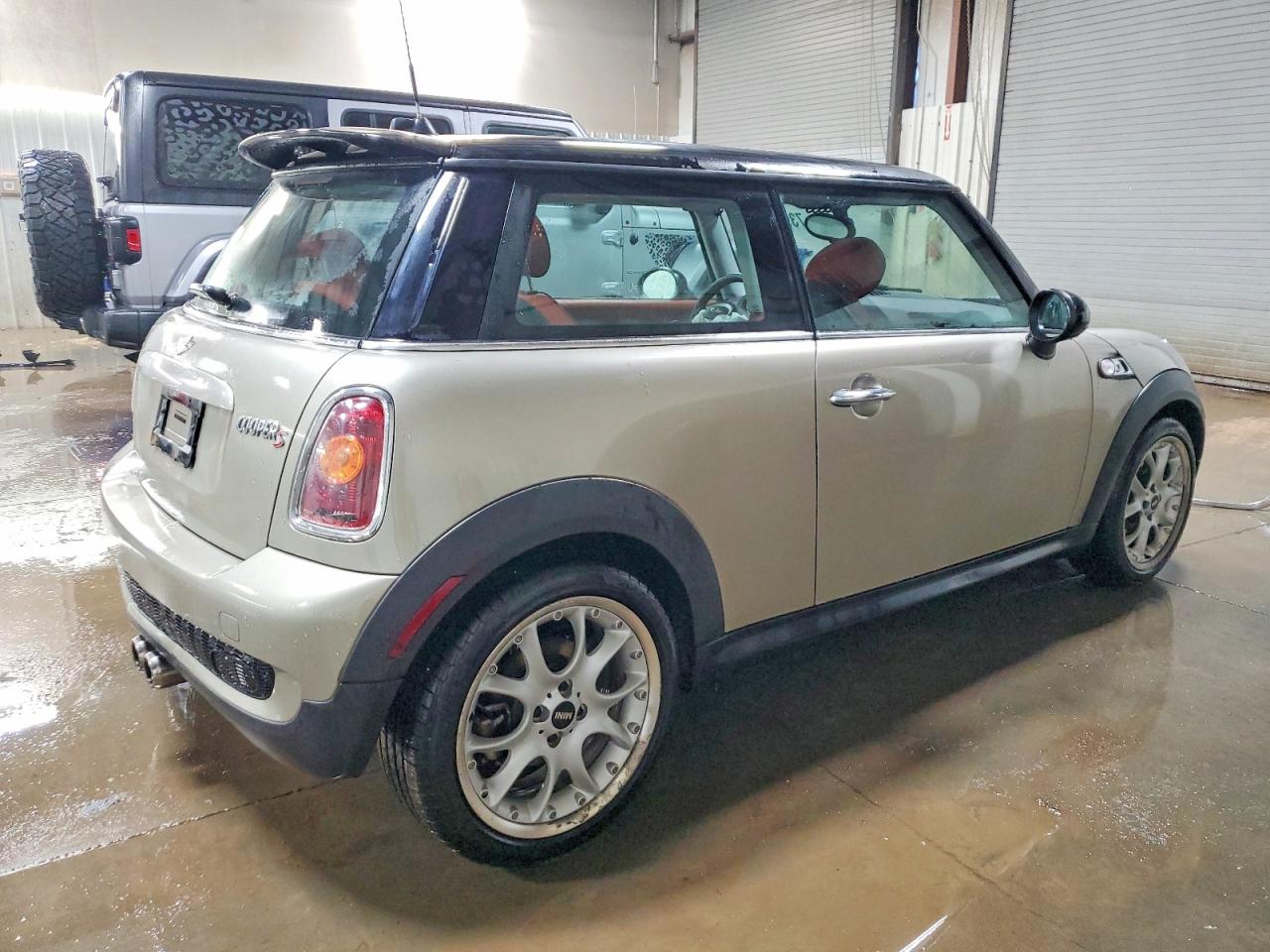 2007 MINI COOPER S photo 5