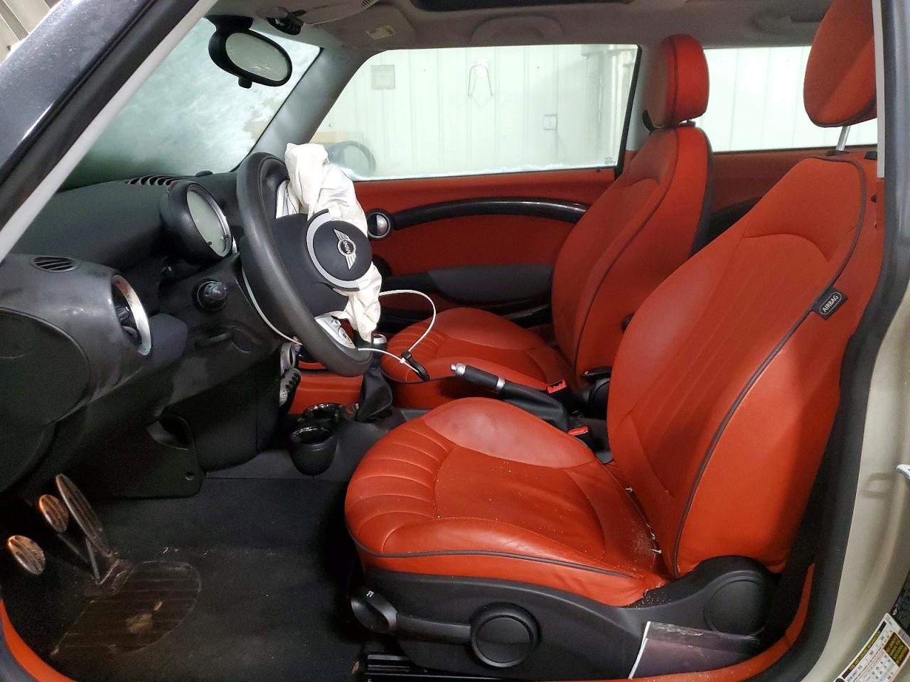 2007 MINI COOPER S photo 13