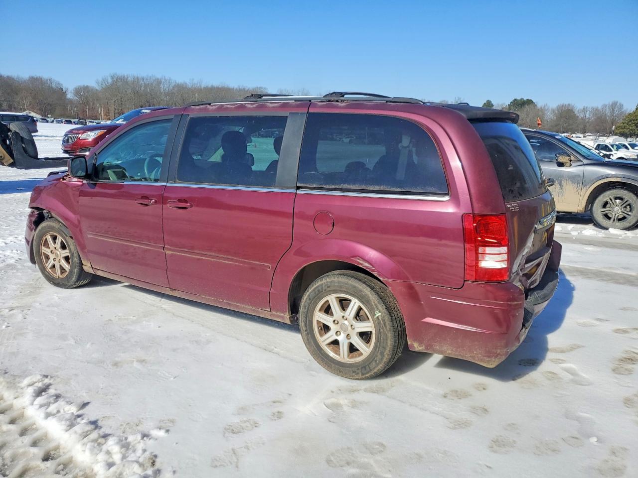2008 CHRYSLER TOWN & COUNTRY TOURING photo 2