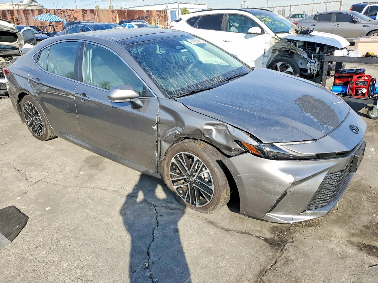 2025 TOYOTA CAMRY XSE photo 4
