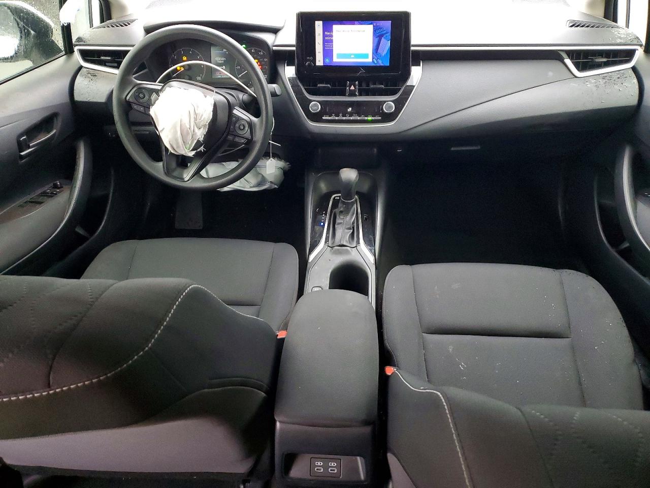 2024 TOYOTA COROLLA LE photo 8