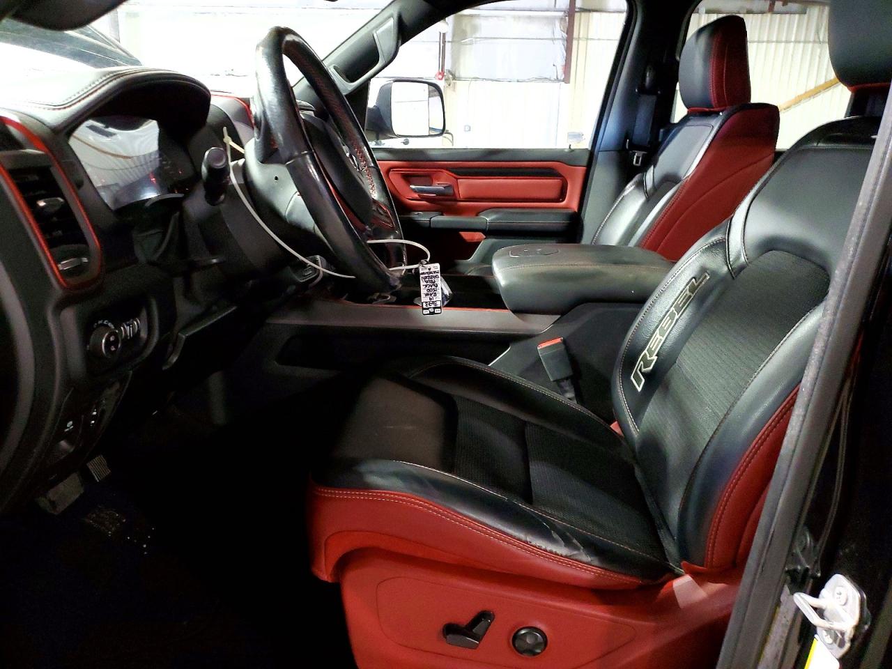 2019 RAM 1500 REBEL photo 7