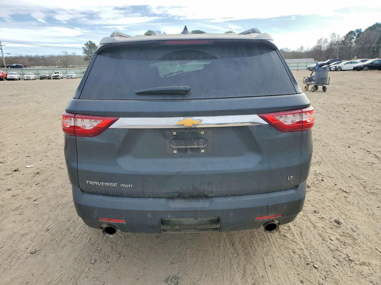 2019 CHEVROLET TRAVERSE LT photo 6