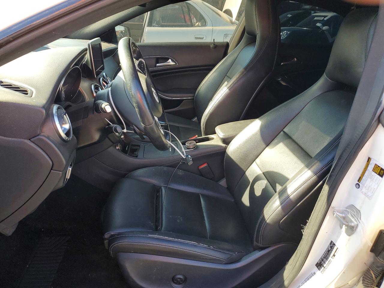 2016 MERCEDES-BENZ CLA 250 photo 7