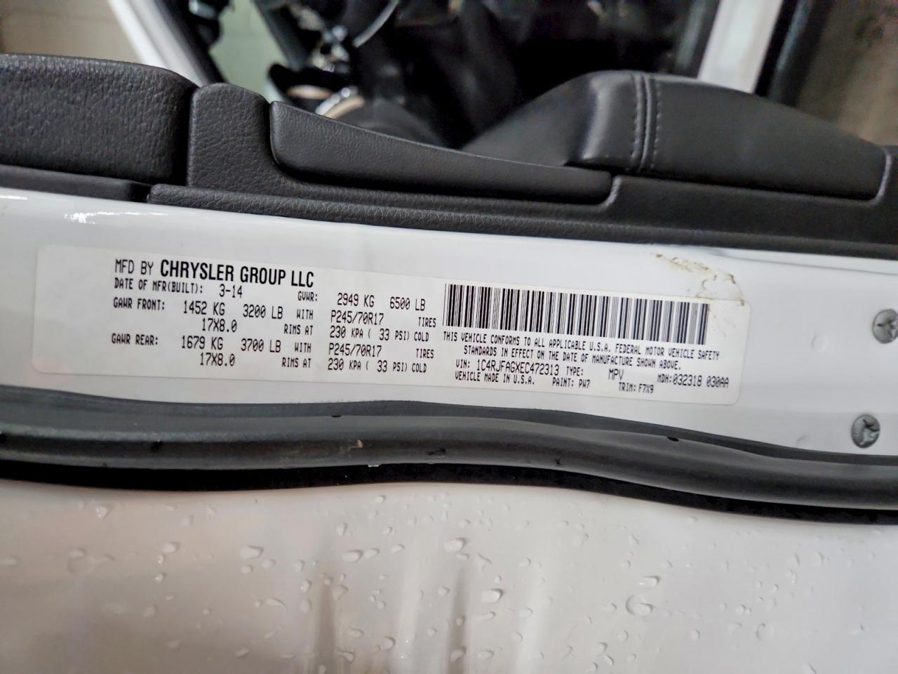 2014 JEEP GRAND CHEROKEE LAREDO photo 25