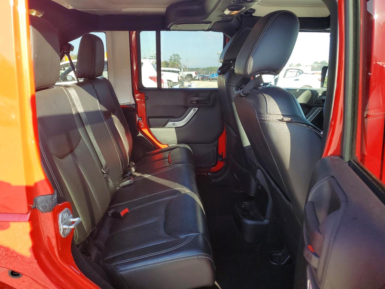 2015 JEEP WRANGLER UNLIMITED RUBICON photo 11