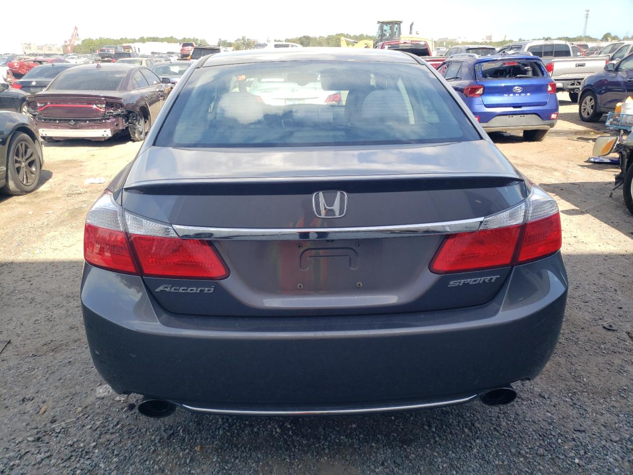 2015 HONDA ACCORD SPORT photo 16